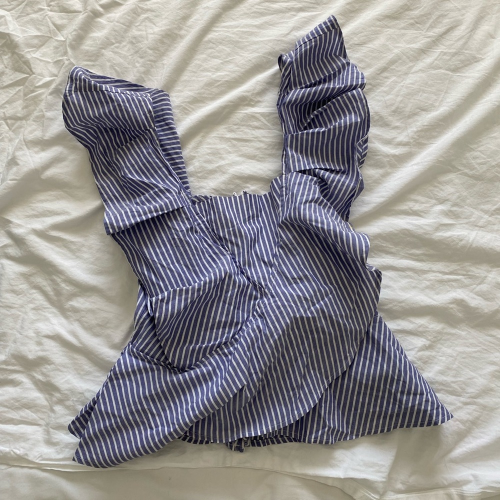Express ruffle top
